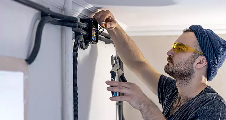 Garage Door Opener Cable Repair in Lakeside, FL