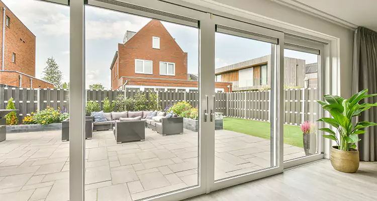 Best Sliding Screen Door Replacement Company in Lakeside, FL