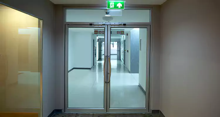 Emergency Glass Door Repair in Lakeside, FL