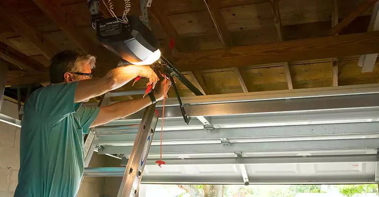 Chamberlain Garage Door Repair in Lakeside, FL