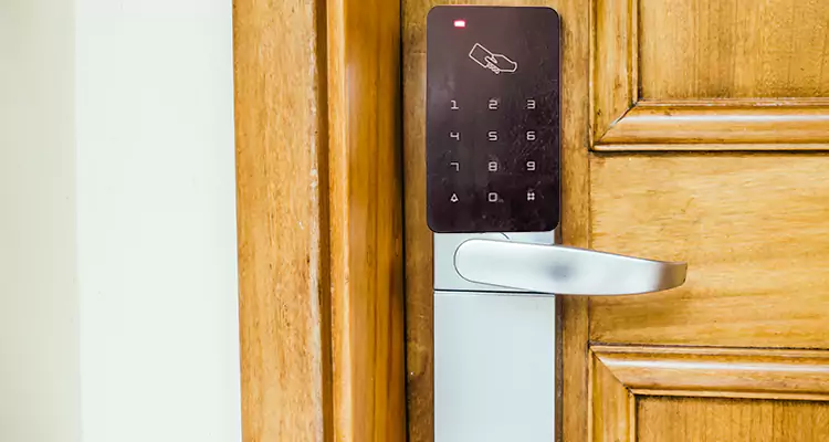 Keyless Hotel Door Locks Repair in Lakeside, FL