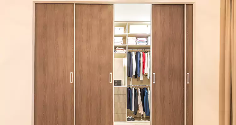 Sliding Closet Wardrobe Repairs in Lakeside, FL