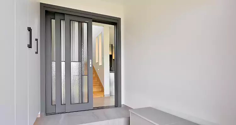 Affordable Sliding Glass Door Repair That Works in Lakeside, FL