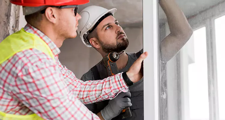 Vertical Crank Out Windows Repair in Lakeside, FL